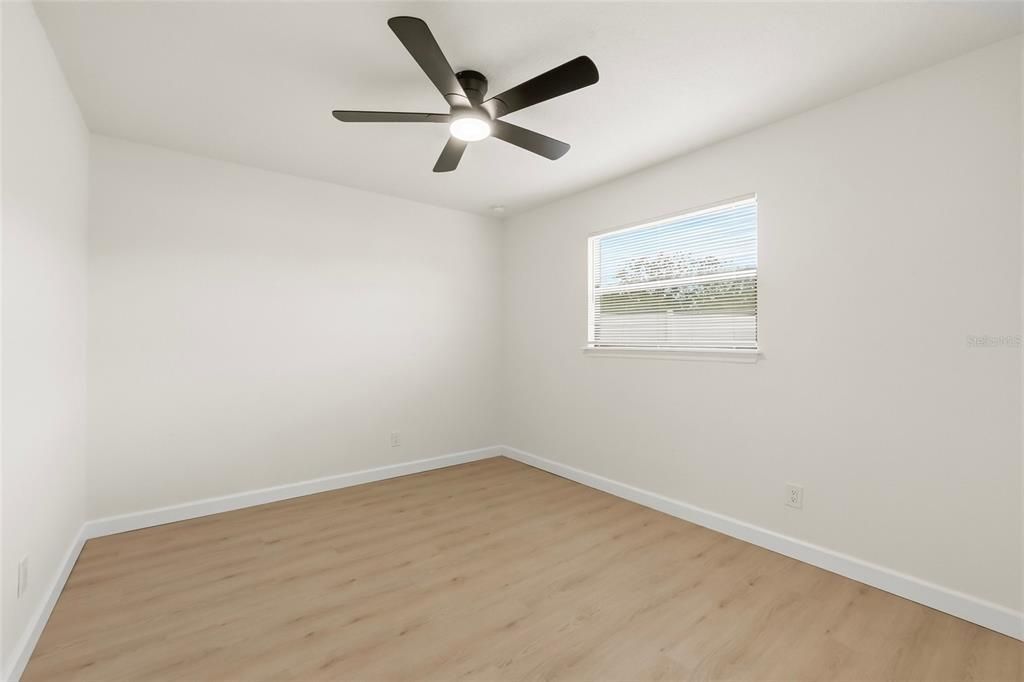 Active With Contract: $549,000 (4 beds, 2 baths, 1542 Square Feet)