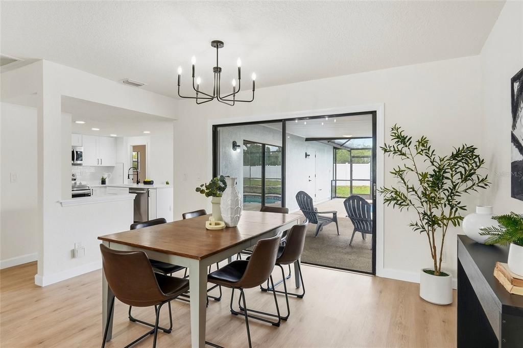 Active With Contract: $549,000 (4 beds, 2 baths, 1542 Square Feet)