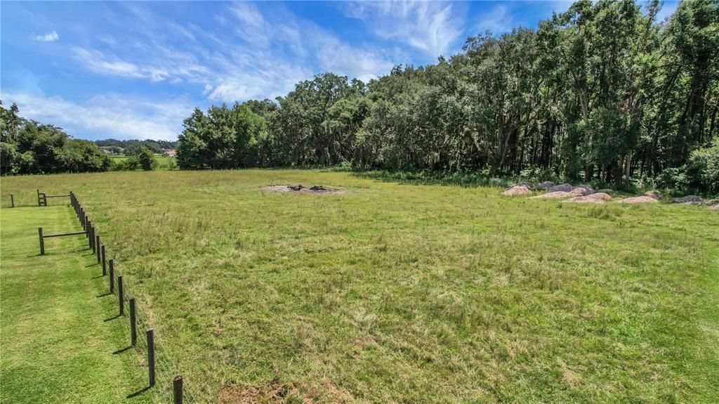 En Venta: $999,900 (4 camas, 3 baños, 2749 Pies cuadrados)