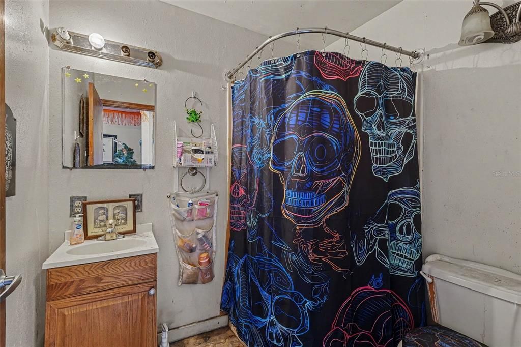 En Venta: $250,000 (5 camas, 3 baños, 1548 Pies cuadrados)