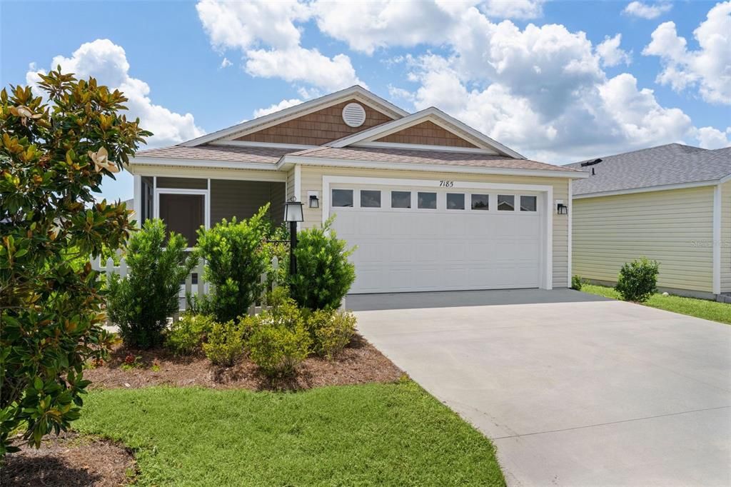For Sale: $259,900 (2 beds, 2 baths, 1198 Square Feet)