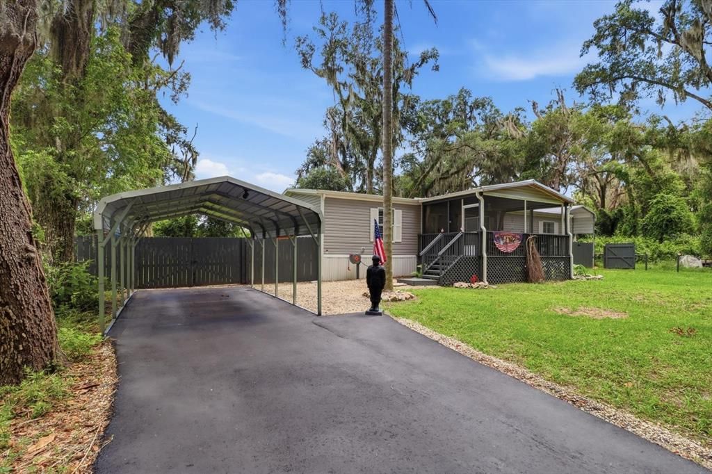 For Sale: $275,000 (3 beds, 2 baths, 1456 Square Feet)