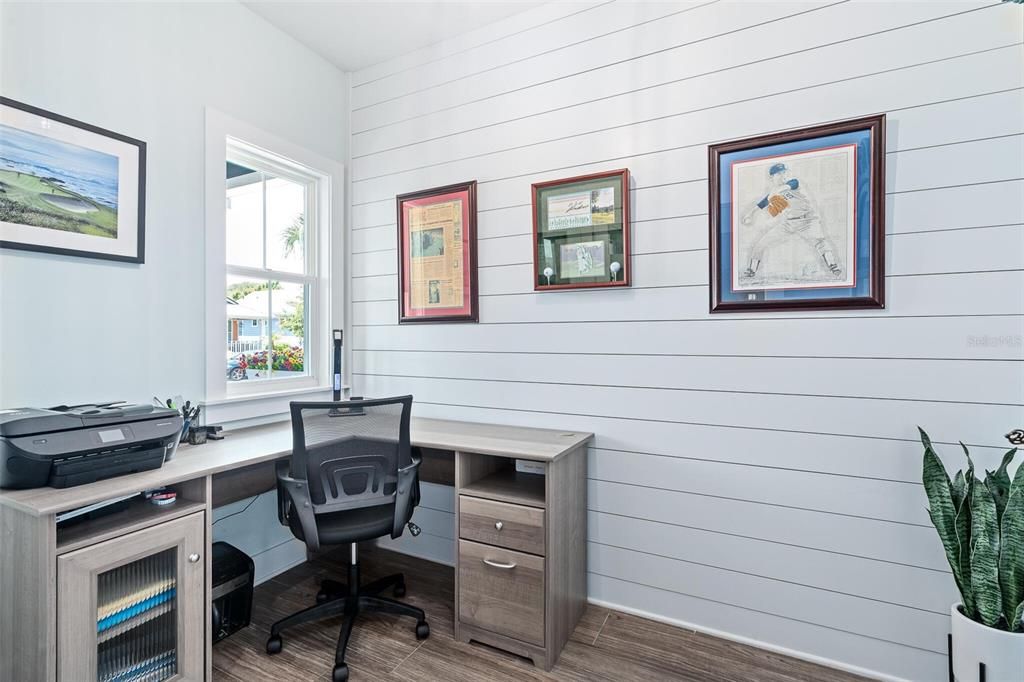 For Sale: $765,000 (3 beds, 2 baths, 1859 Square Feet)
