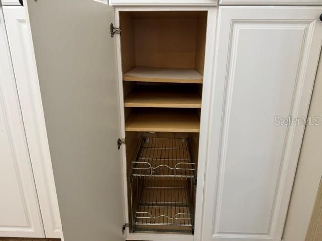 En Venta: $300,000 (2 camas, 2 baños, 1260 Pies cuadrados)