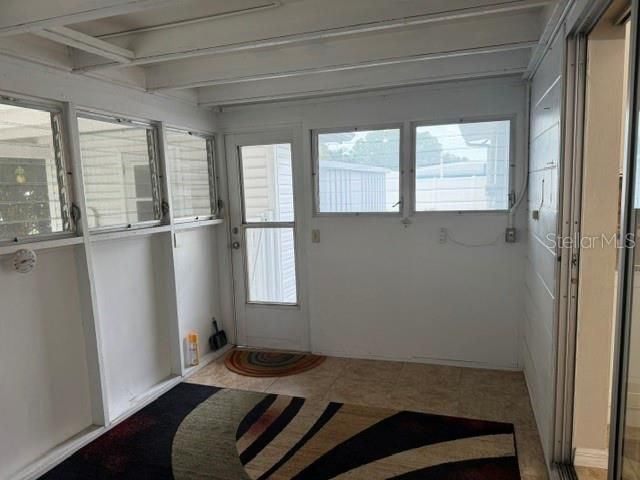 En Venta: $300,000 (2 camas, 2 baños, 1260 Pies cuadrados)
