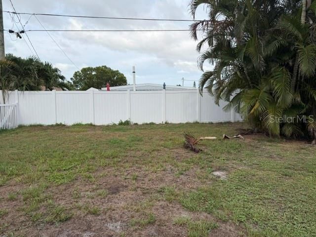 En Venta: $300,000 (2 camas, 2 baños, 1260 Pies cuadrados)