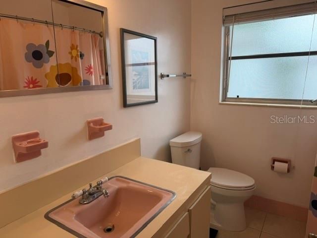 En Venta: $300,000 (2 camas, 2 baños, 1260 Pies cuadrados)