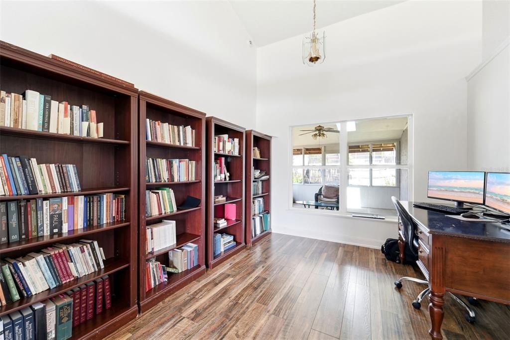 En Venta: $350,000 (3 camas, 2 baños, 1760 Pies cuadrados)