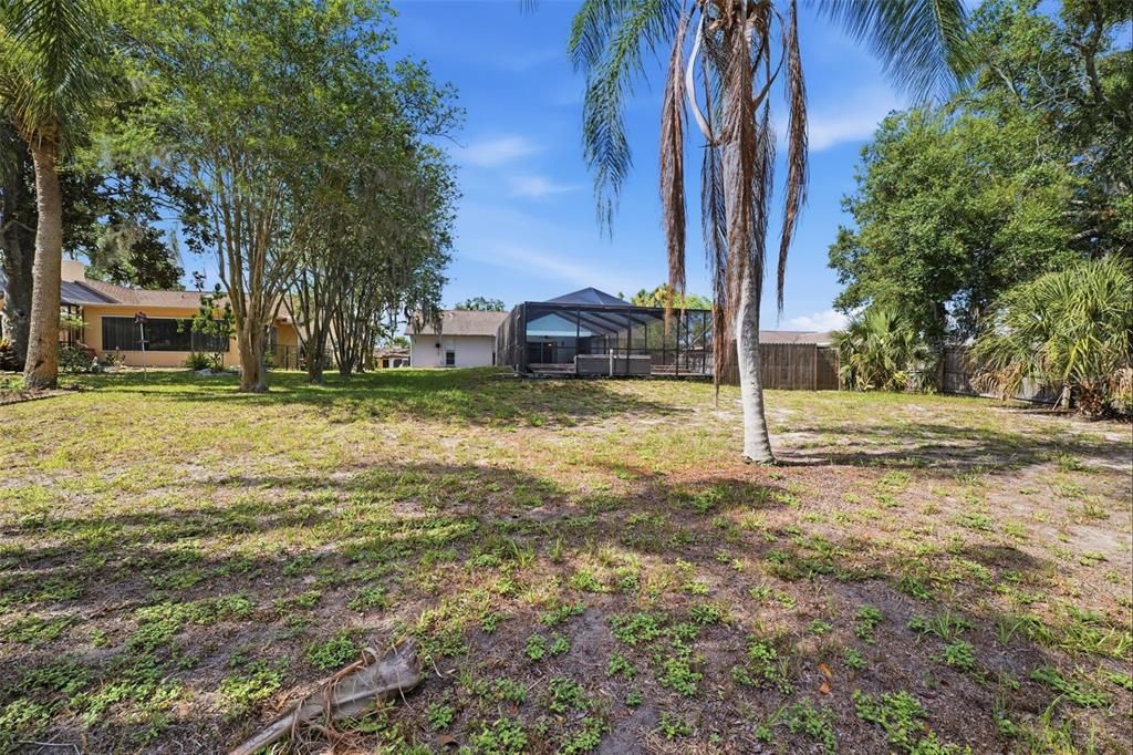 Activo con contrato: $330,000 (3 camas, 2 baños, 1514 Pies cuadrados)