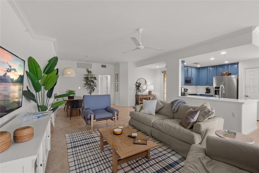 Active With Contract: $449,000 (3 beds, 2 baths, 1786 Square Feet)