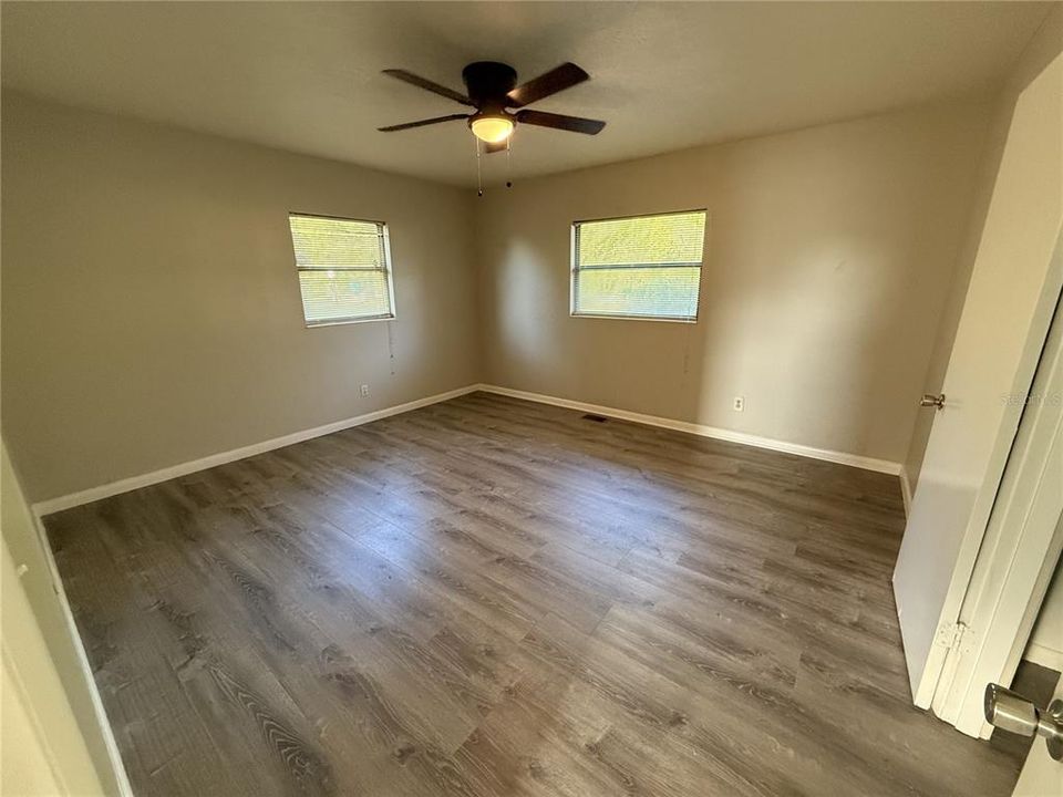 For Rent: $1,945 (3 beds, 2 baths, 1400 Square Feet)