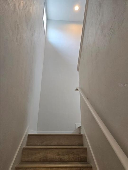 En Venta: $418,000 (3 camas, 2 baños, 1868 Pies cuadrados)