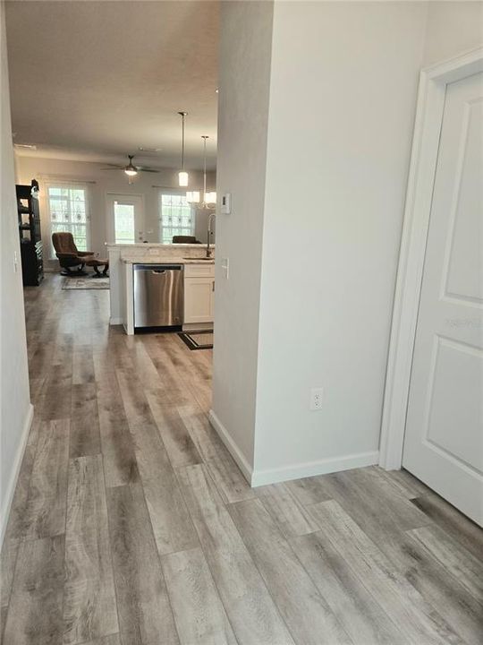 En Venta: $418,000 (3 camas, 2 baños, 1868 Pies cuadrados)