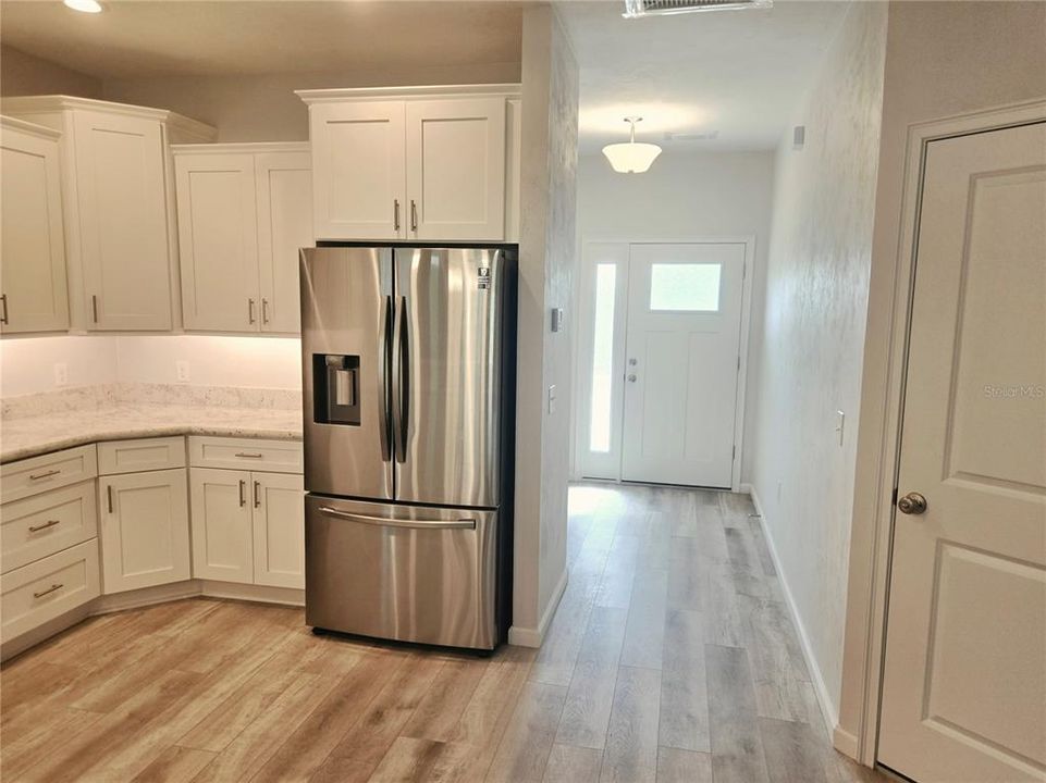 En Venta: $418,000 (3 camas, 2 baños, 1868 Pies cuadrados)