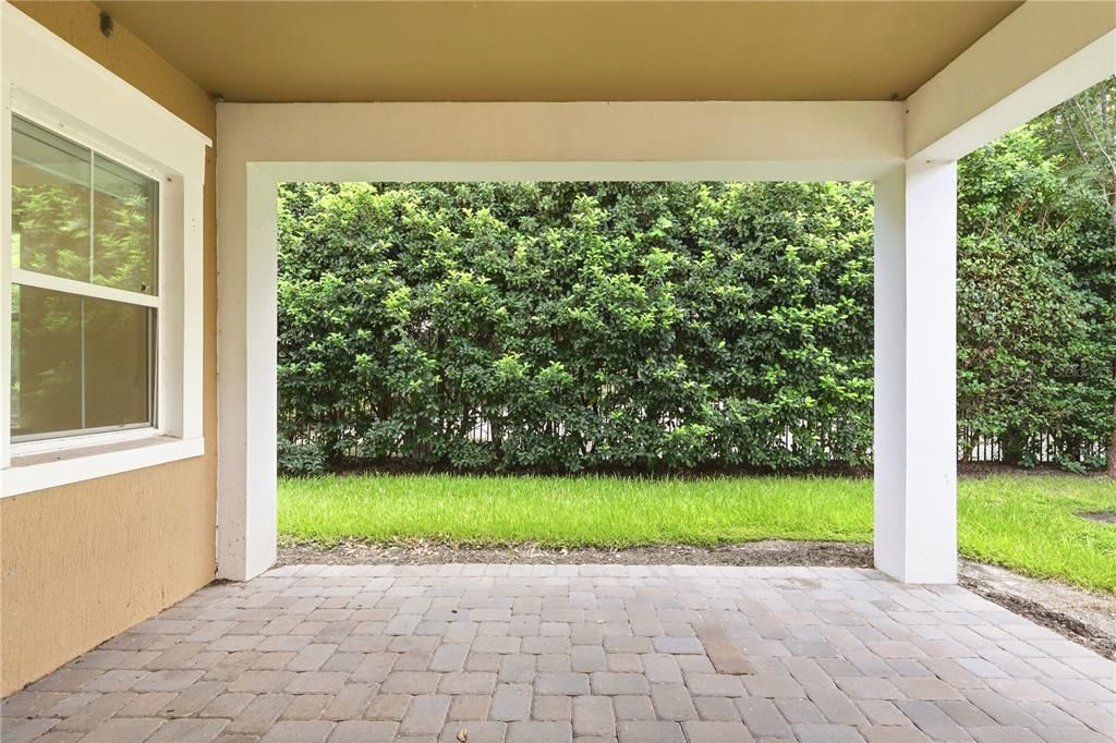 For Sale: $305,000 (2 beds, 2 baths, 1464 Square Feet)
