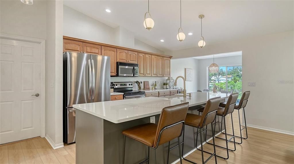 For Sale: $515,000 (3 beds, 2 baths, 1578 Square Feet)