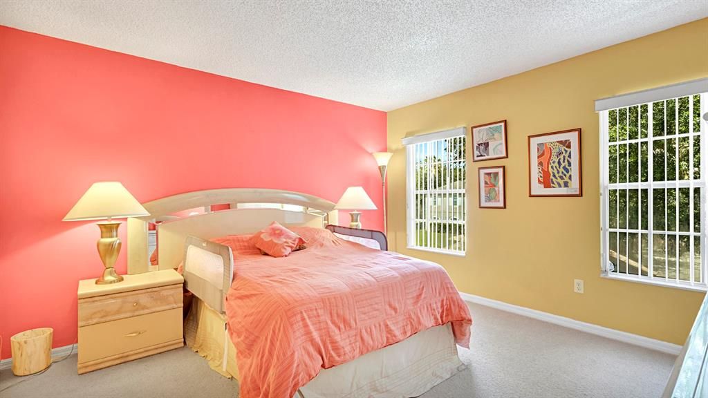 For Sale: $675,000 (5 beds, 4 baths, 3540 Square Feet)