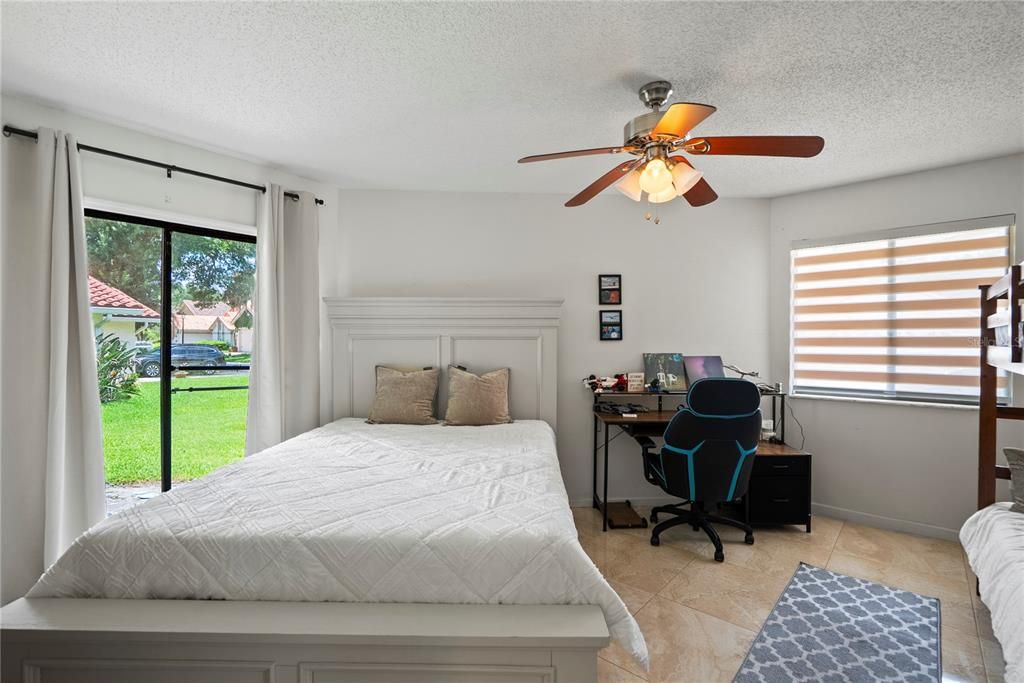 For Sale: $370,000 (2 beds, 2 baths, 1497 Square Feet)