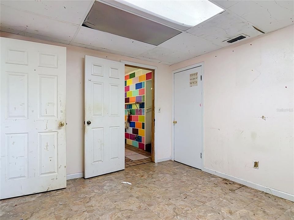 На продажу: $199,000 (3 спален, 2 ванн, 1678 Квадратных фут)
