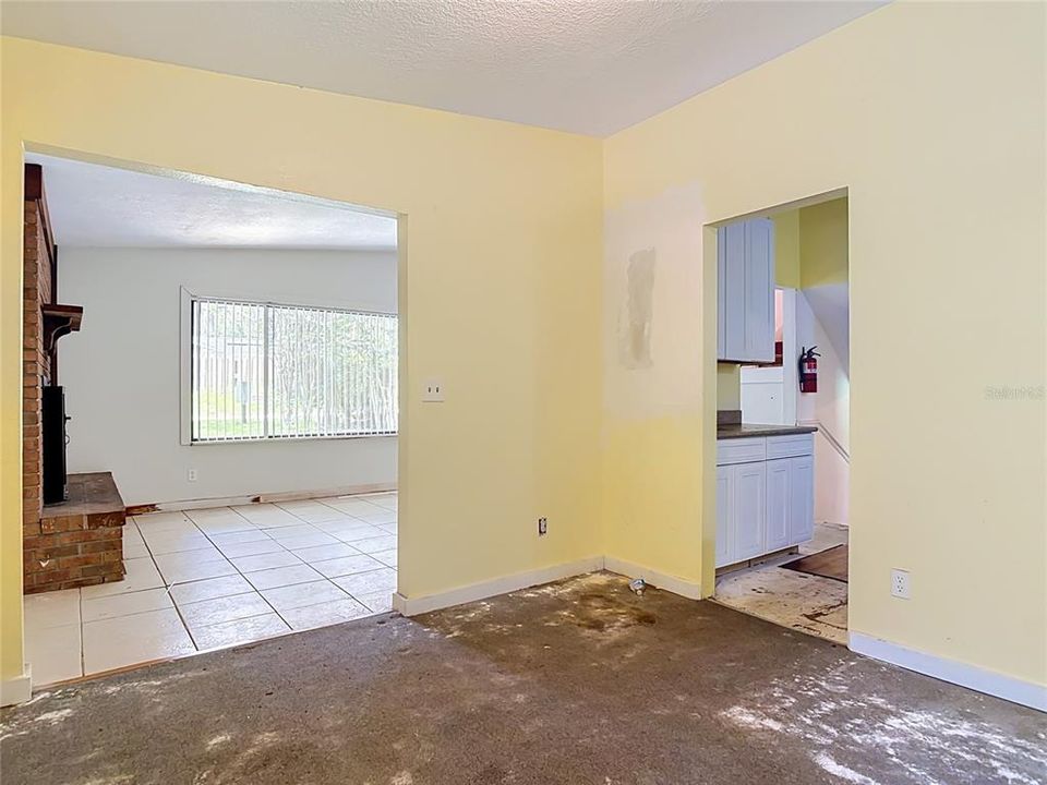 На продажу: $199,000 (3 спален, 2 ванн, 1678 Квадратных фут)
