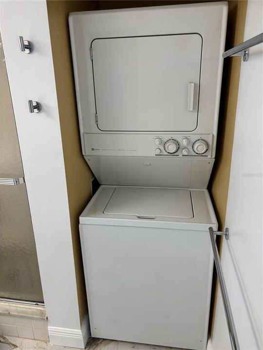 En Renta: $2,750 (2 camas, 2 baños, 1110 Pies cuadrados)