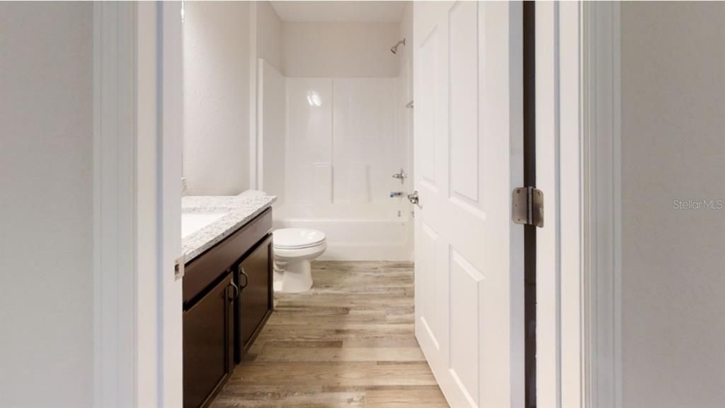 For Sale: $314,900 (3 beds, 2 baths, 1243 Square Feet)
