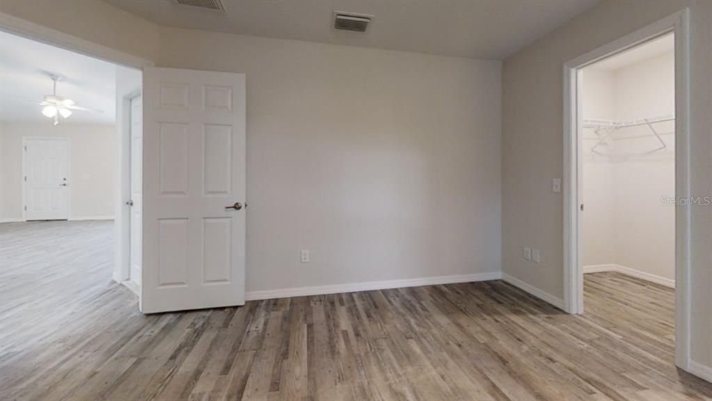 For Sale: $314,900 (3 beds, 2 baths, 1243 Square Feet)