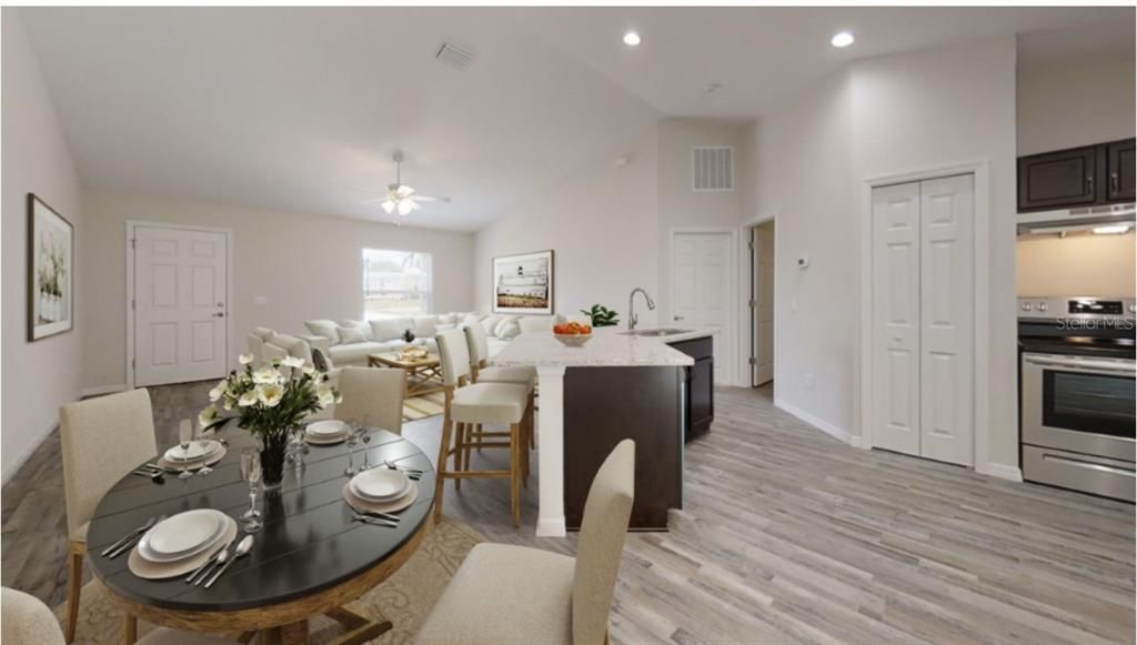 For Sale: $314,900 (3 beds, 2 baths, 1243 Square Feet)
