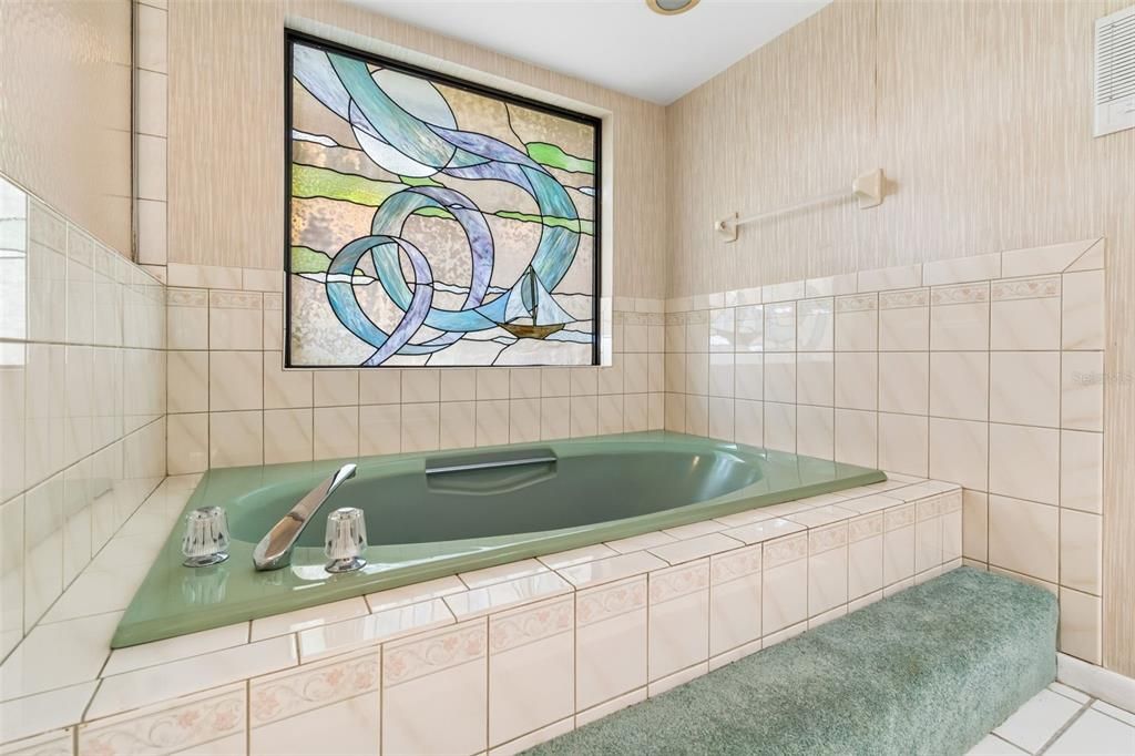 En Venta: $699,000 (5 camas, 3 baños, 3108 Pies cuadrados)