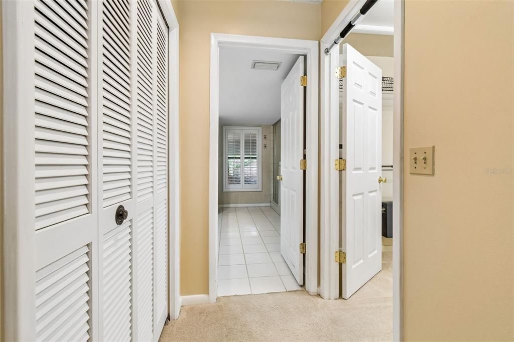En Venta: $699,000 (5 camas, 3 baños, 3108 Pies cuadrados)