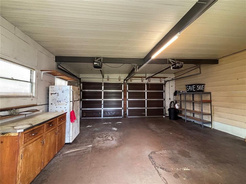 For Sale: $130,000 (2 beds, 2 baths, 1501 Square Feet)