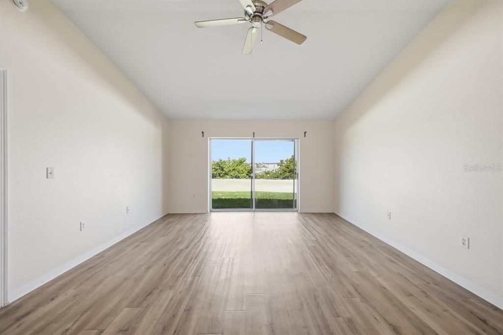 For Sale: $279,950 (3 beds, 2 baths, 1529 Square Feet)