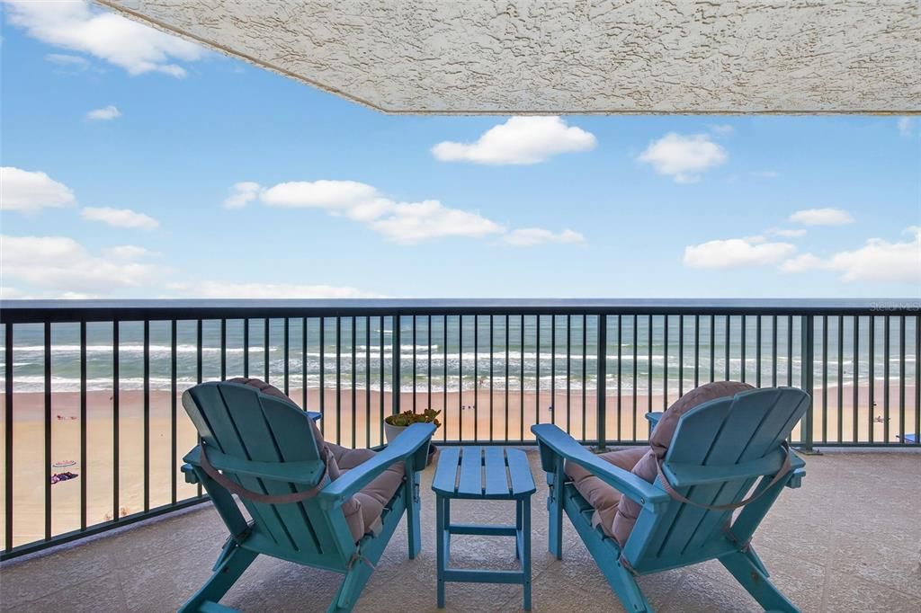 En Venta: $684,900 (3 camas, 3 baños, 2387 Pies cuadrados)