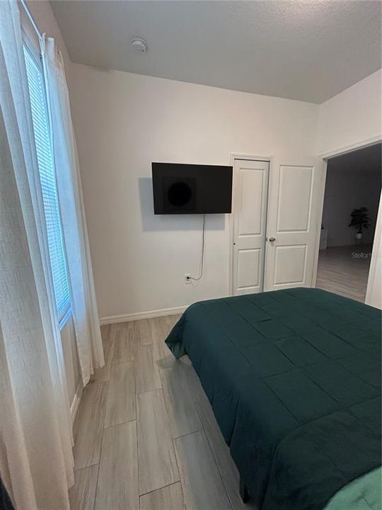 В аренду: $2,300 (3 спален, 2 ванн, 1300 Квадратных фут)