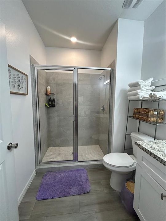 В аренду: $2,300 (3 спален, 2 ванн, 1300 Квадратных фут)