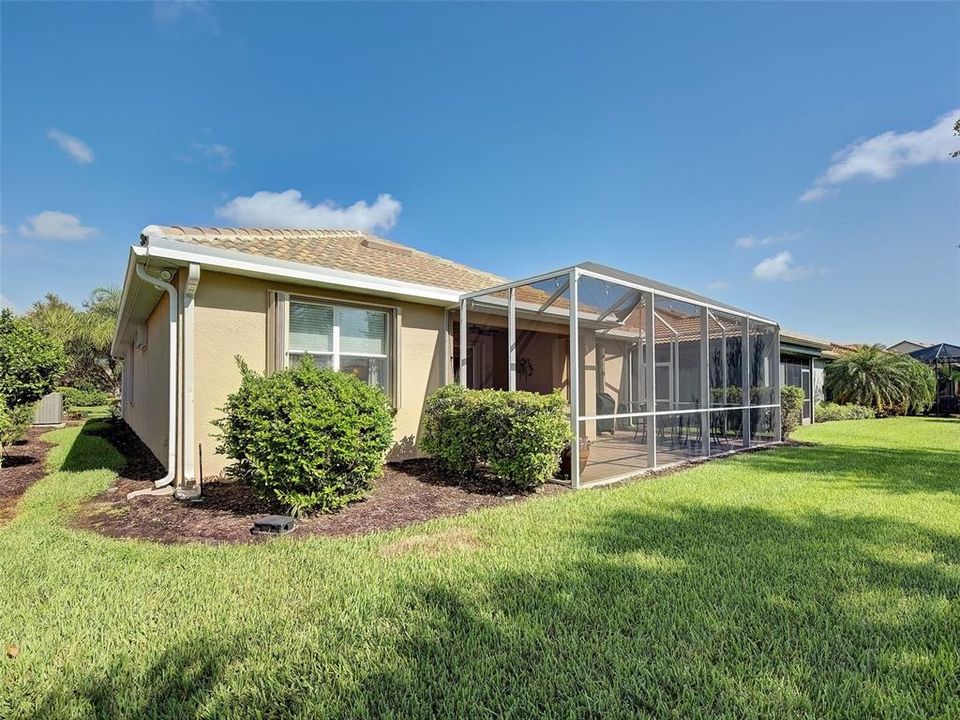 For Sale: $539,900 (3 beds, 2 baths, 1910 Square Feet)