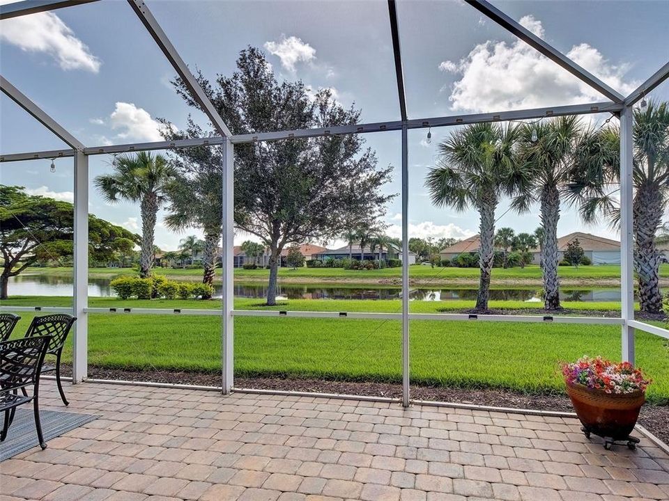 For Sale: $539,900 (3 beds, 2 baths, 1910 Square Feet)