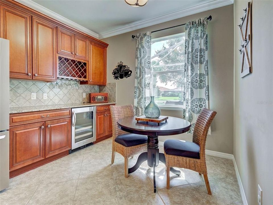 For Sale: $539,900 (3 beds, 2 baths, 1910 Square Feet)