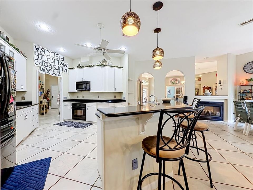 For Sale: $599,500 (5 beds, 4 baths, 3296 Square Feet)