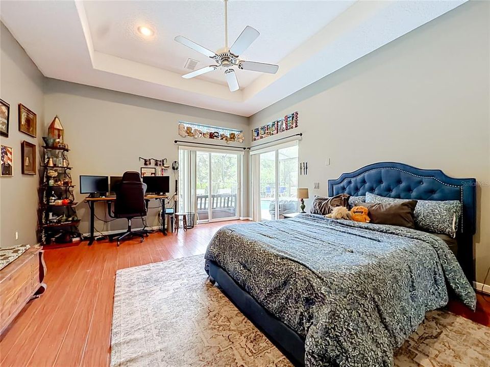 For Sale: $599,500 (5 beds, 4 baths, 3296 Square Feet)