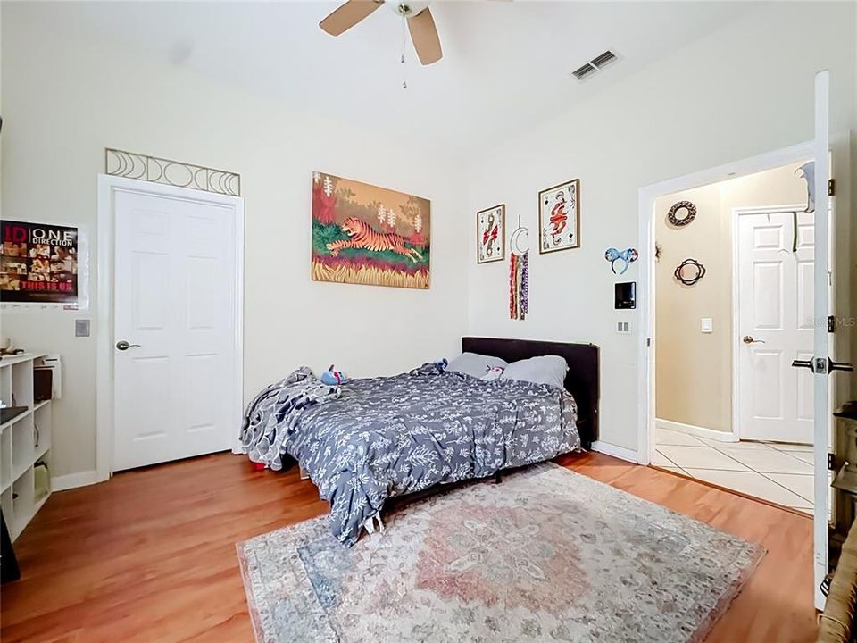 For Sale: $599,500 (5 beds, 4 baths, 3296 Square Feet)