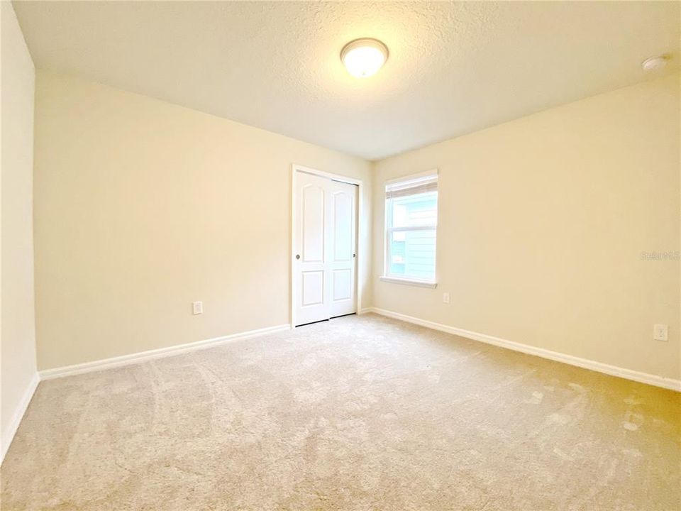 Activo con contrato: $3,400 (7 camas, 5 baños, 3281 Pies cuadrados)