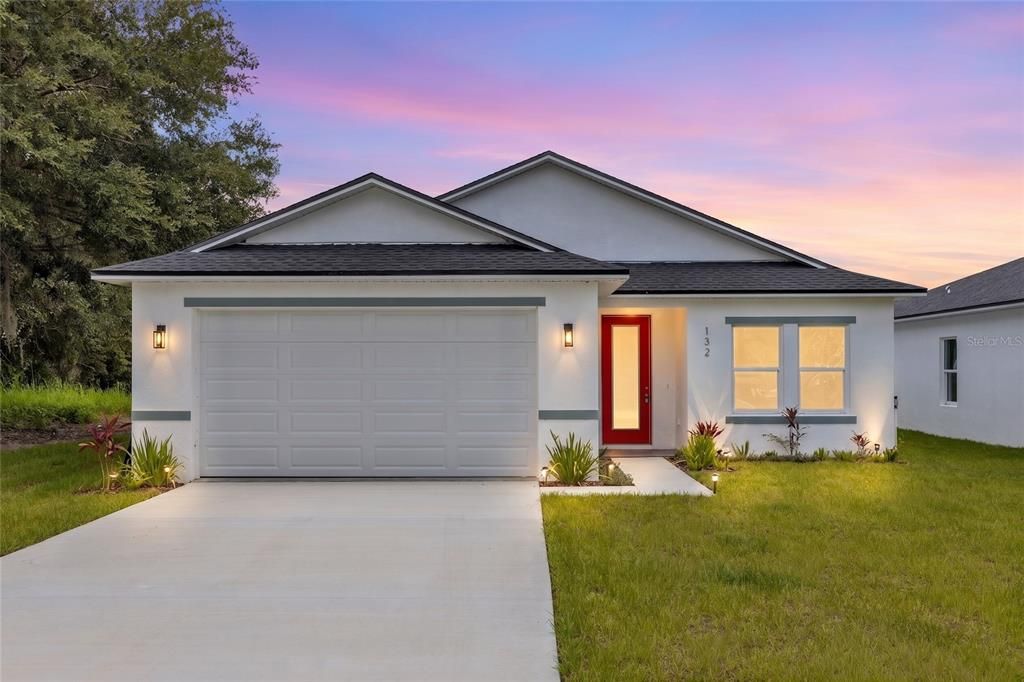 For Sale: $352,000 (3 beds, 2 baths, 1483 Square Feet)