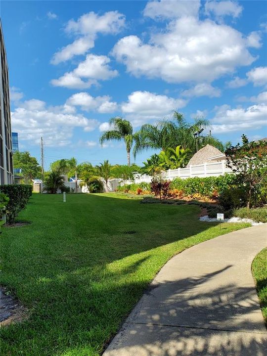 For Sale: $249,900 (3 beds, 2 baths, 1065 Square Feet)