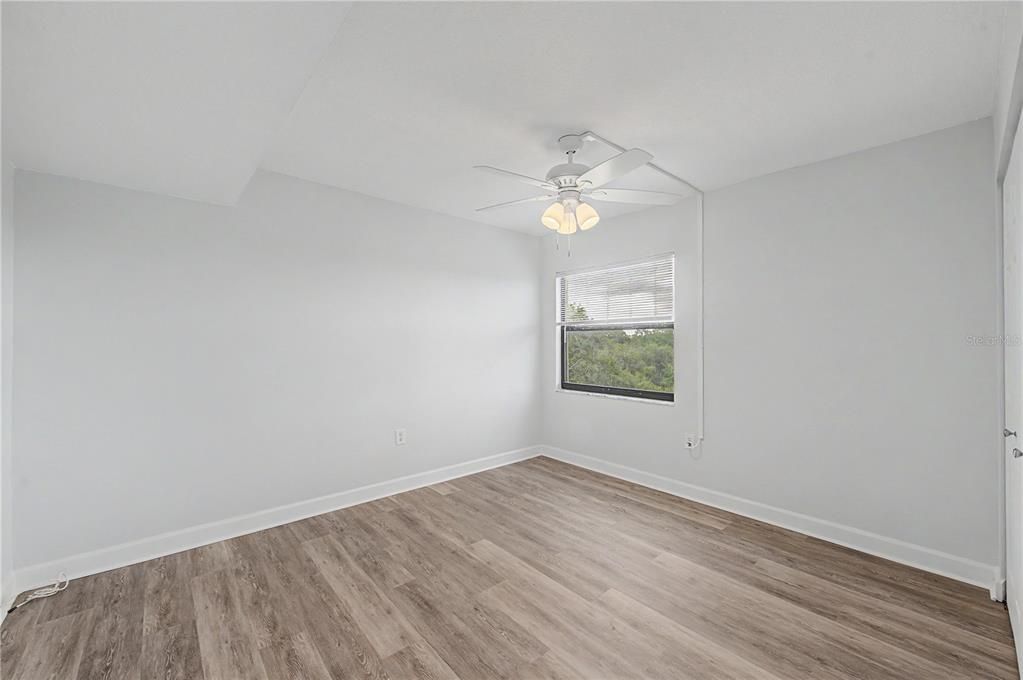 For Sale: $249,900 (3 beds, 2 baths, 1065 Square Feet)