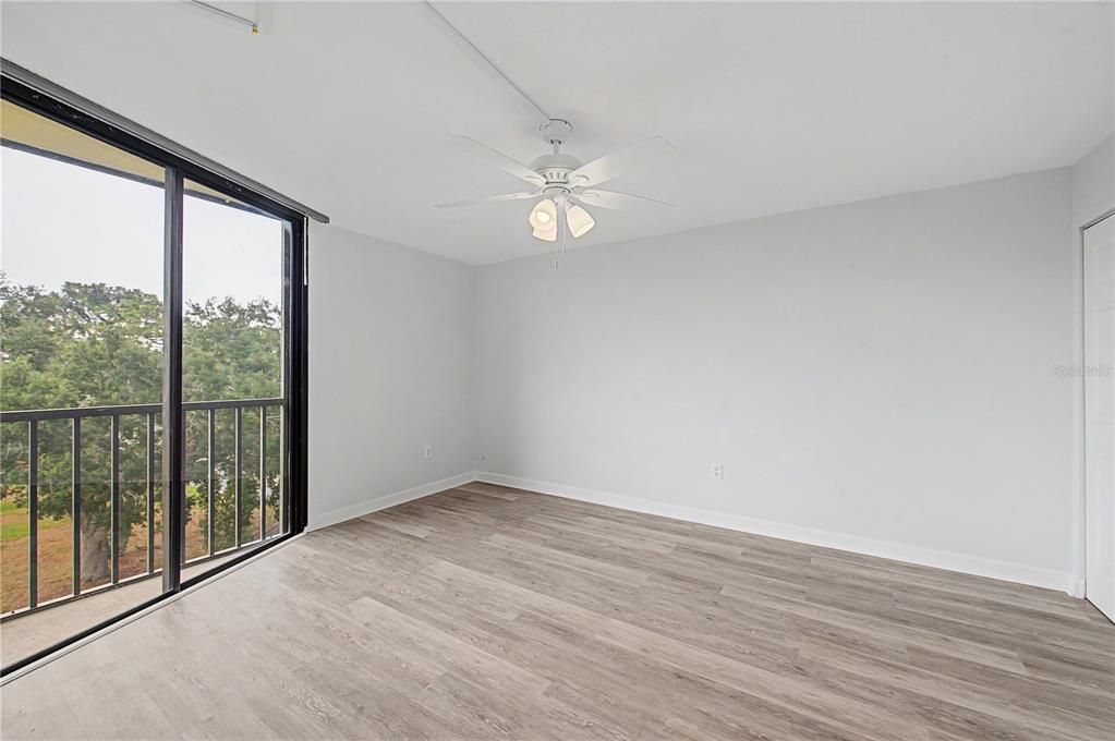 For Sale: $249,900 (3 beds, 2 baths, 1065 Square Feet)