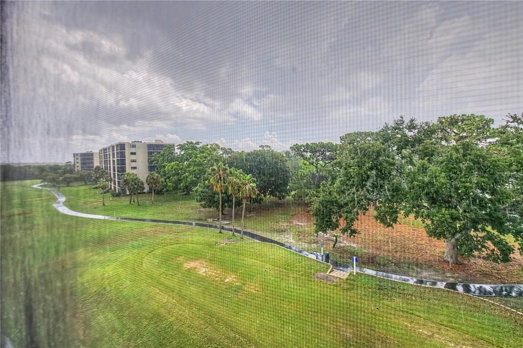 For Sale: $249,900 (3 beds, 2 baths, 1065 Square Feet)