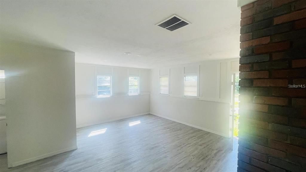 En Renta: $1,550 (3 camas, 1 baños, 720 Pies cuadrados)