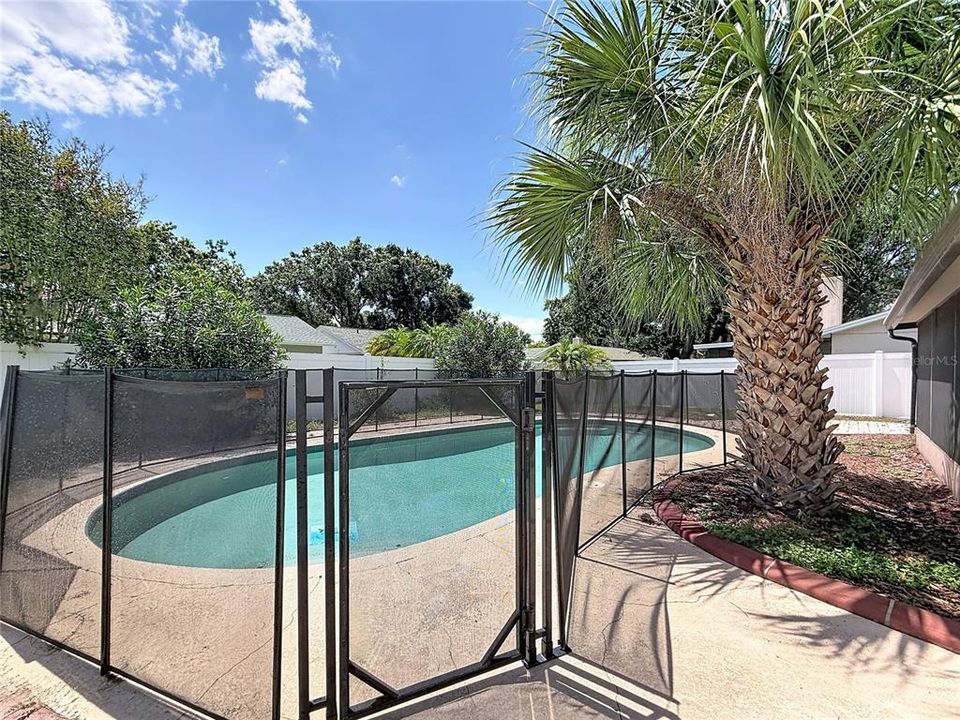 En Venta: $489,900 (4 camas, 2 baños, 2126 Pies cuadrados)