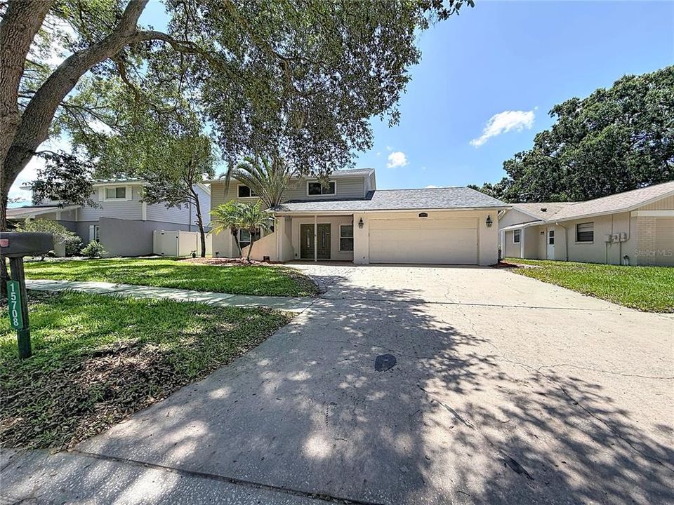 En Venta: $489,900 (4 camas, 2 baños, 2126 Pies cuadrados)